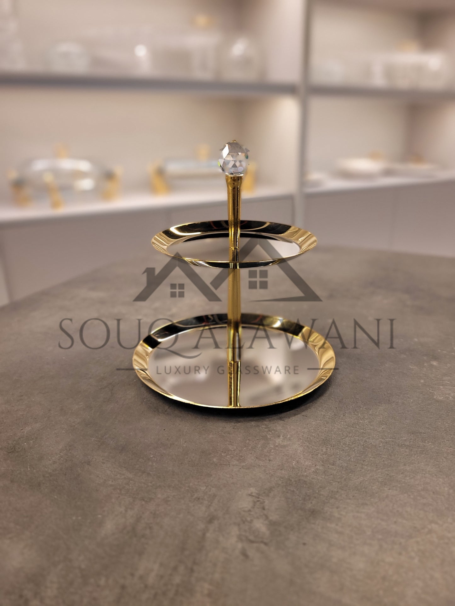 ستاند حلى لون ذهبي - SOUQ ALAWANI