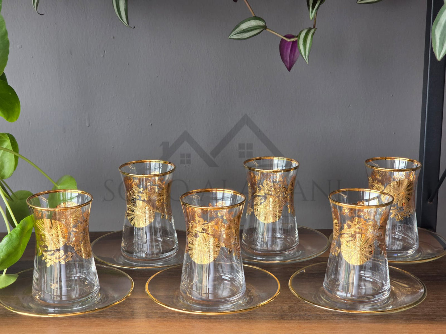 طقم شاي تركي 12 قطعة - زجاج كريستالي بزخارف ذهبية يدوية - SOUQ ALAWANI