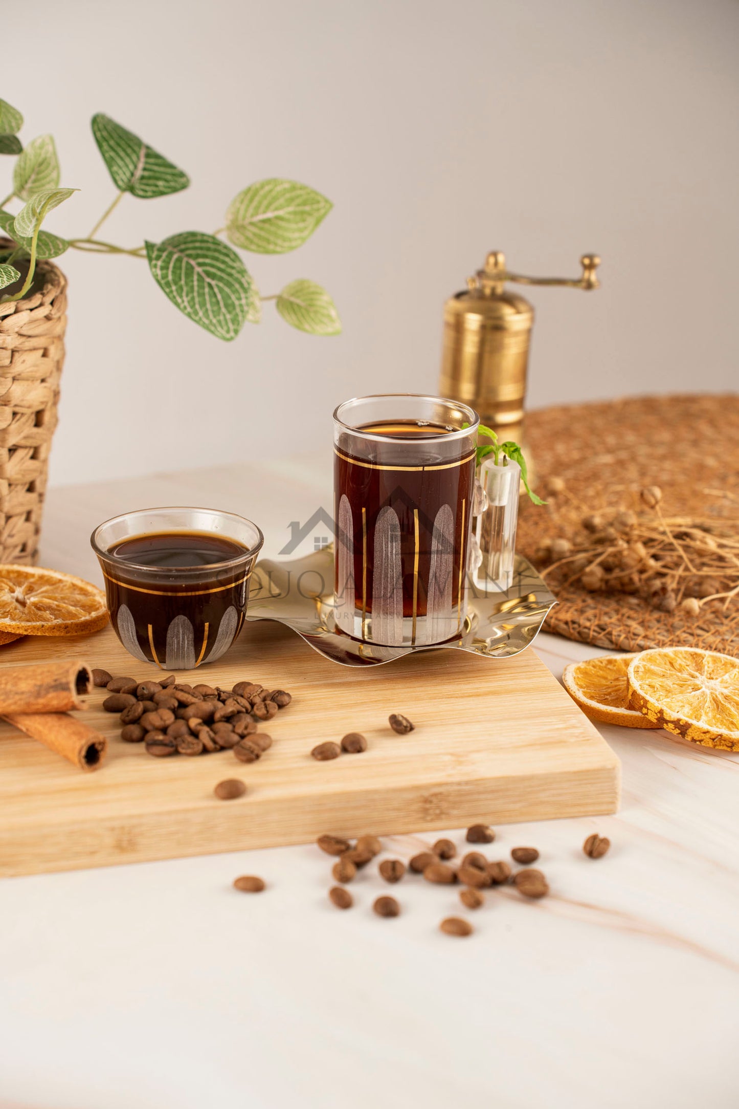 طقم شاي و قهوة 18 قطعة