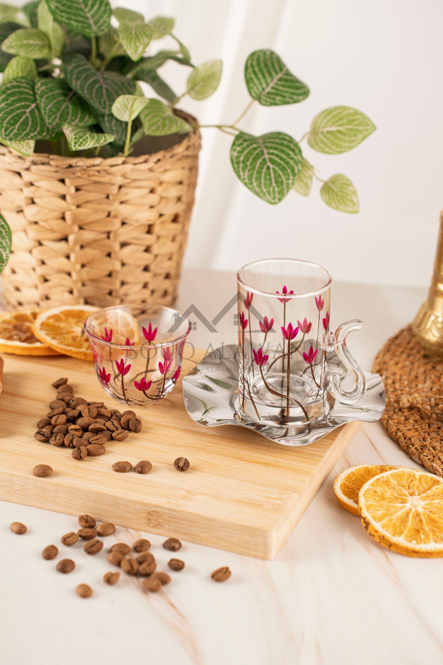 طقم شاي و قهوة 18 قطعة