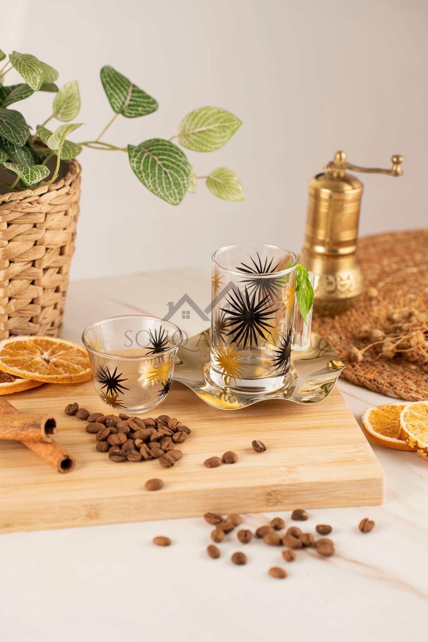 طقم شاي و قهوة 18 قطعة