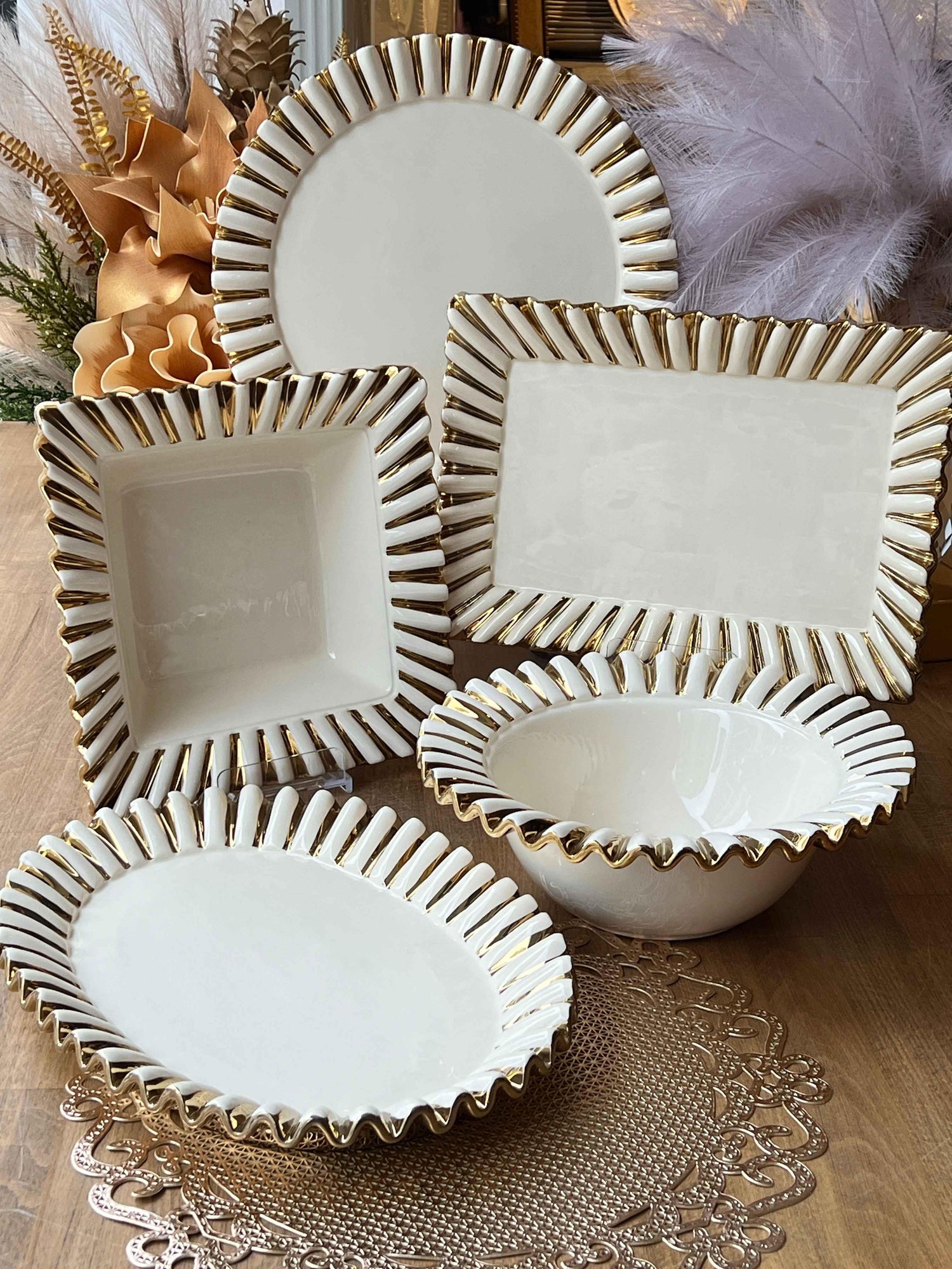 أطقم أطباق تقديم بورسلان 