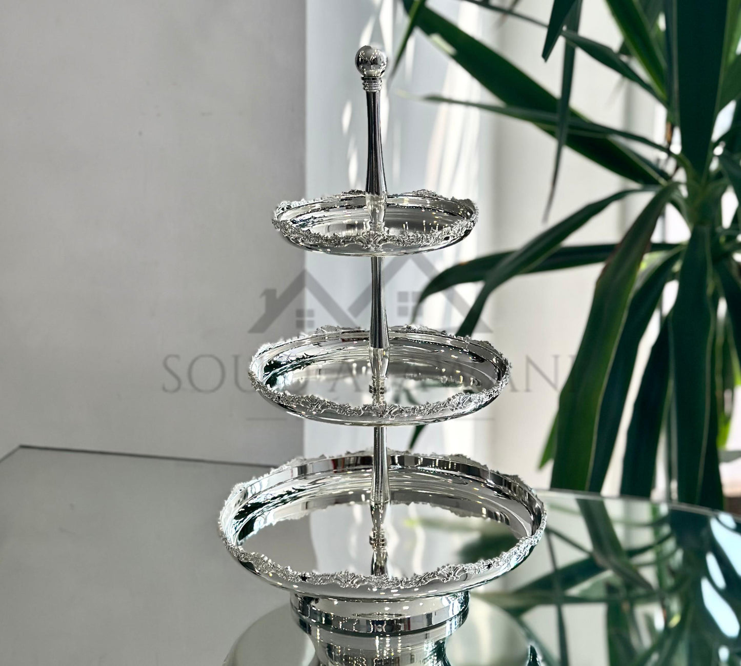 ستاند نحاسي - SOUQ ALAWANI 