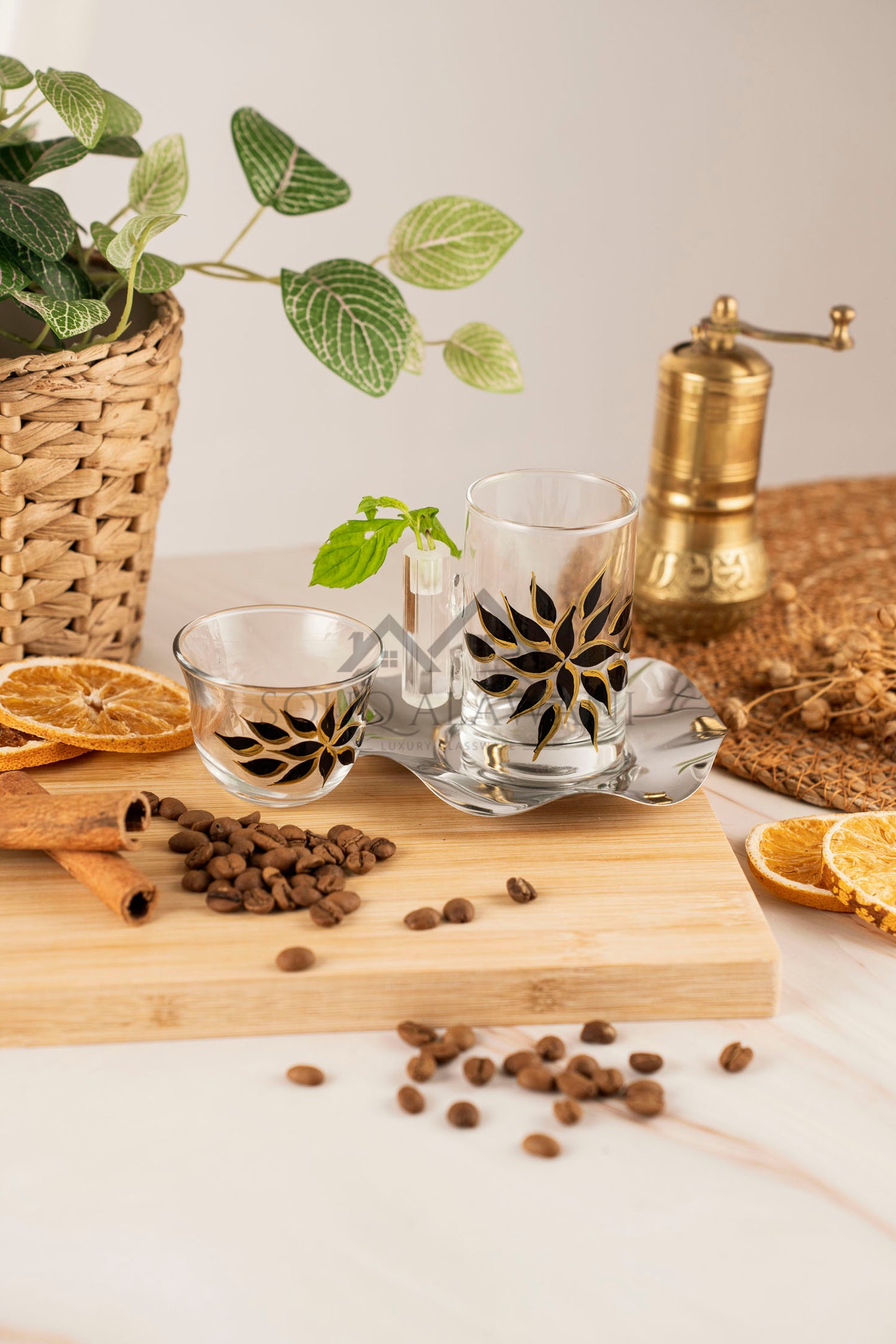 طقم شاي و قهوة 18 قطعة