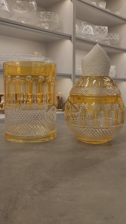 طقم علبة مناديل مع سلة لون ذهبي