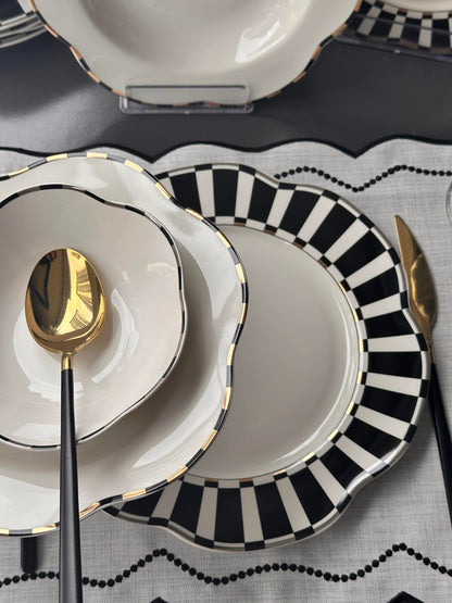 طقم سفرة 24 قطعة / 6 أشخاص - SOUQ ALAWANI 