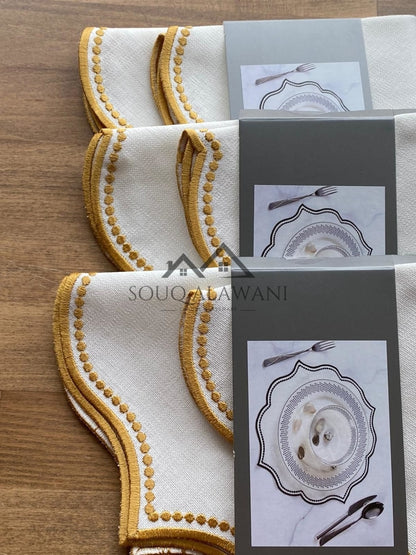 طقم مفارش & مناديل السفرة . 6 قطع - SOUQ ALAWANI 